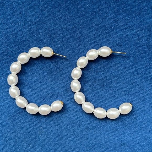 Pearl Hoop Earrings - Picture 2 of 3